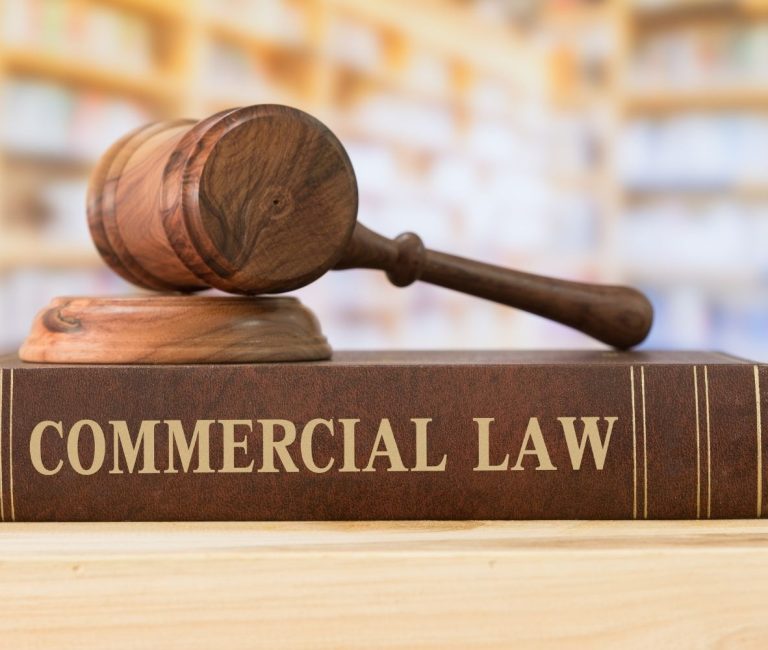 recognize-a-good-lawyer-in-commercial-and-corporate-law